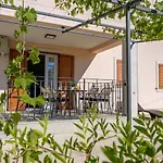 Horvat *